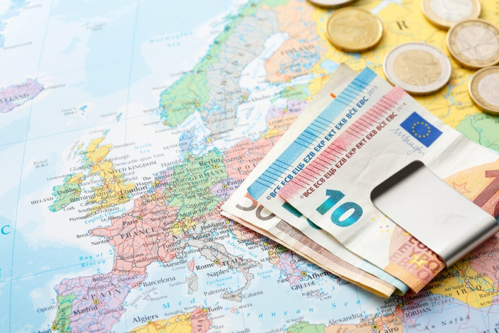 euro bolgesinde imalat sanayi pmi eylulde 498e gerileyerek yeniden daralmaya dondu WAGOmfRb