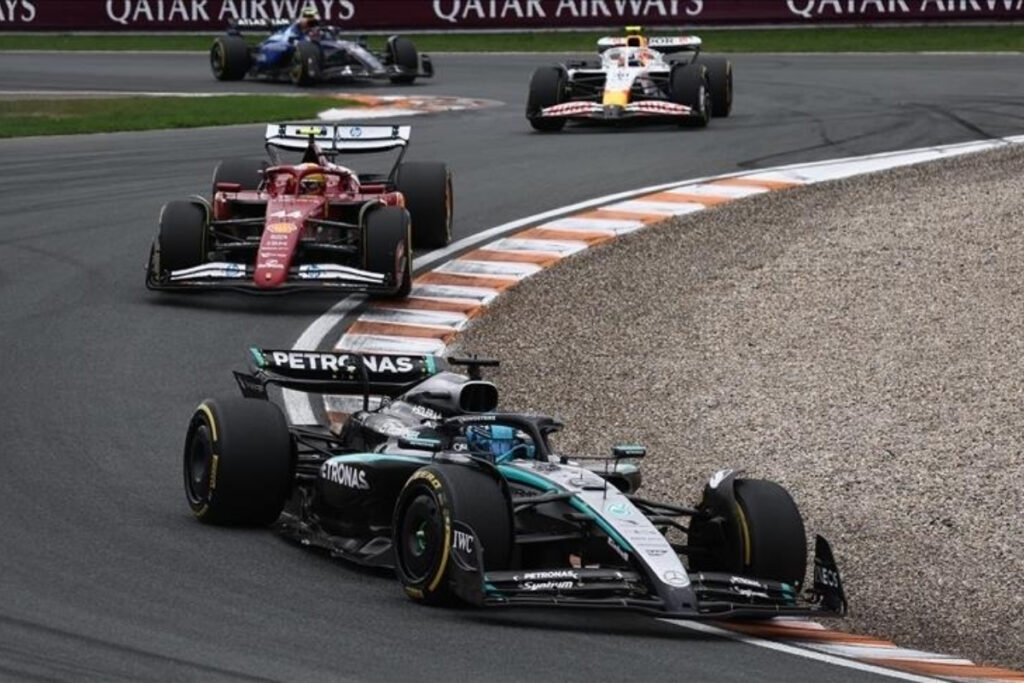 formula 1 dunya sampiyonasinda siradaki durak singapur GfF58k6u