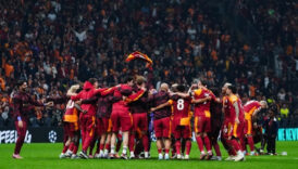 galatasaray liverpool zaferiyle uefadan ve tribunden kasasina 5 milyon euro ekledi raWh26a9