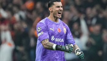 galatasarayin kalecisi ugurcan cakir sampiyonlar liginde haftanin 11ine secildi ZJTjr3yM