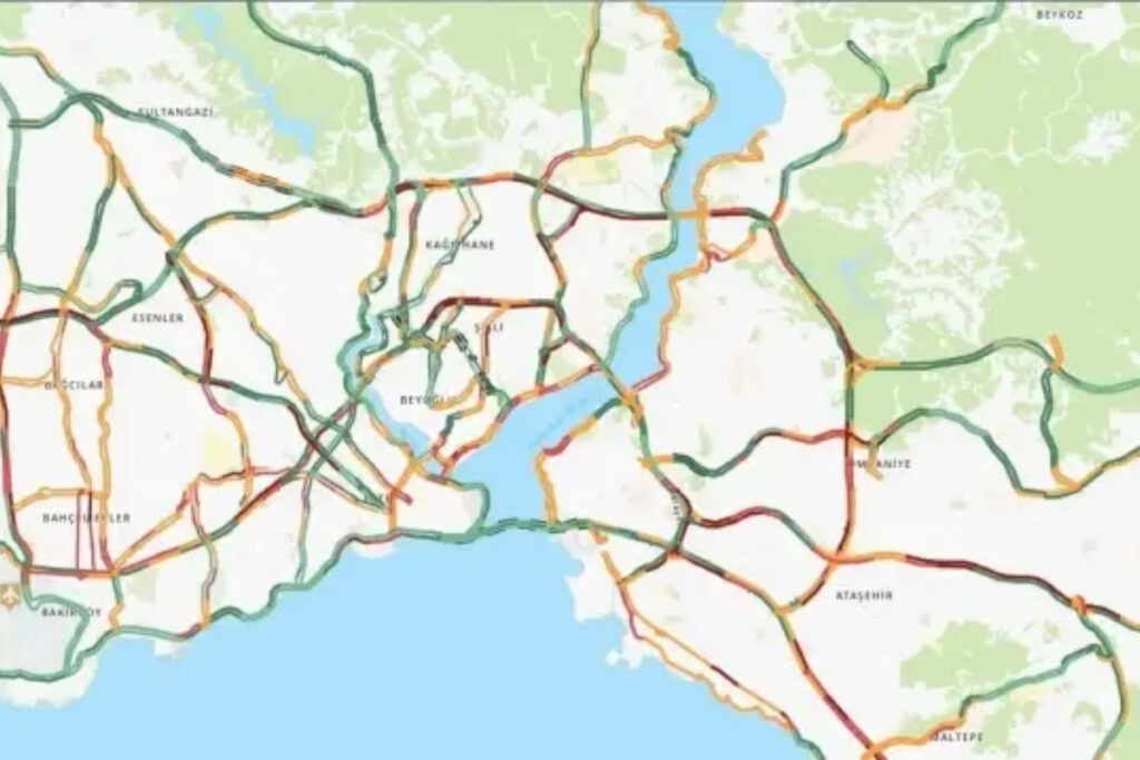 istanbuldaki etkili yagis trafik yogunlugunu artirdi F8r9UTpF