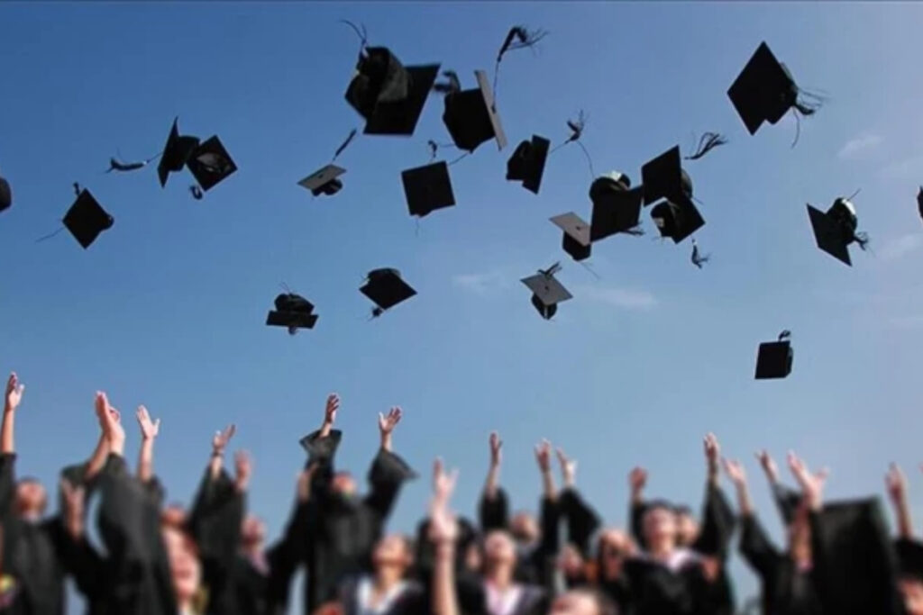 ito eylul istatistiklerini acikladi universitelere rekor zam ucak biletlerine indirim EAQIqtSB