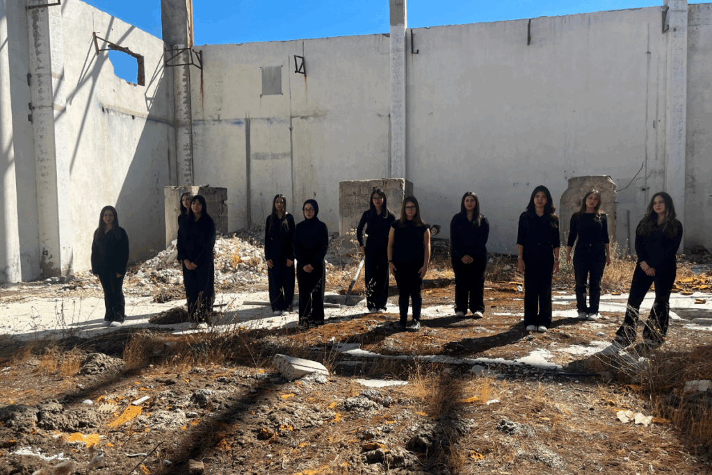 liselilerden nazim hikmetli gazzeye destek klibi insanlik olmesin 4k41OrAf