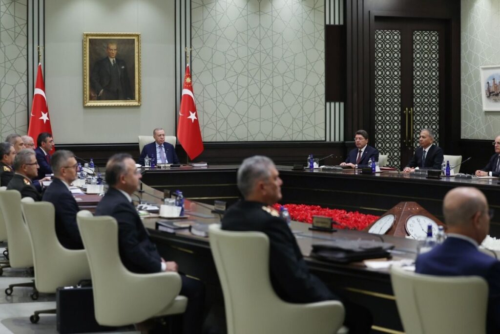 mgk toplantisi sonrasinda 8 maddelik bildiri yayinlandi teror duvari tamamen yikilacak HaMw5xN9