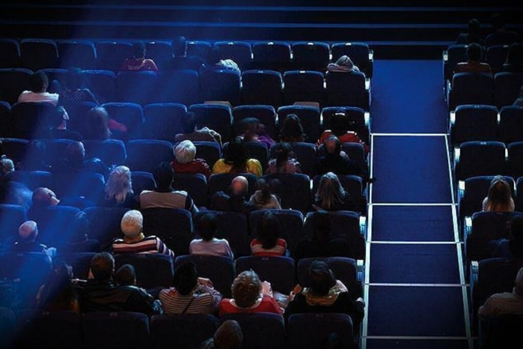 yilin 9 ayinda en cok izlenen 10 filmden 8i yerli yapimlar oldu NCaF8y8m