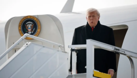 abd baskani donald trump air force onein arizasinin ardindan davosa air force two ile Nh73abS8