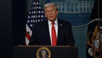 abd baskani trump cumhurbaskani erdoganla cok onemli bir gorusmesi oldugunu soyledi KDlYZiI2