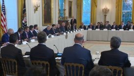 abd baskani trump dev petrol sirketlerinin yoneticileriyle beyaz sarayda bulustu venezuelanin petrol kaynaklarinin nasil T4NJXqPn