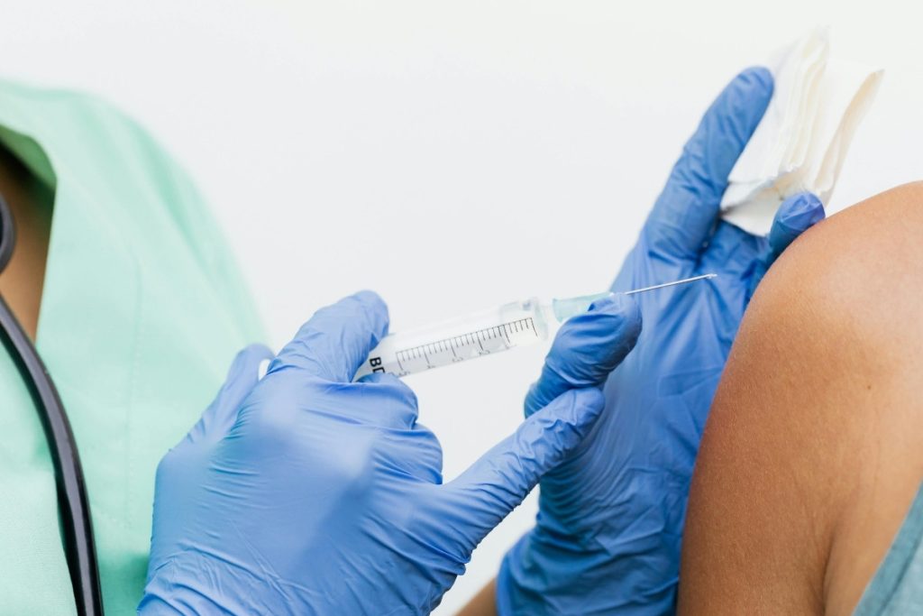 abddeki arastirmaya gore 60 yas sonrasi zona asisi biyolojik yaslanmayi yavaslatiyor iSpHhexf