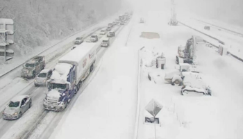 abdyi etkisi altina alan kar firtinasi 770 bine yakin kisiyi elektriksiz birakti 7ZwWnDFz