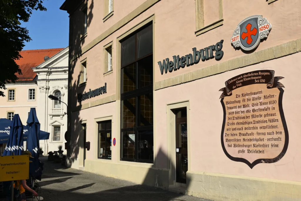alman bira piyasasi daralmaya devam ediyor dunyanin en eski manastir bira fabrikasi weltenburg el bki3V8a9