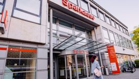 almanyada bir bankada 3 haftada 3 soygun toplam kayip 100 milyon euro PETXZOnM