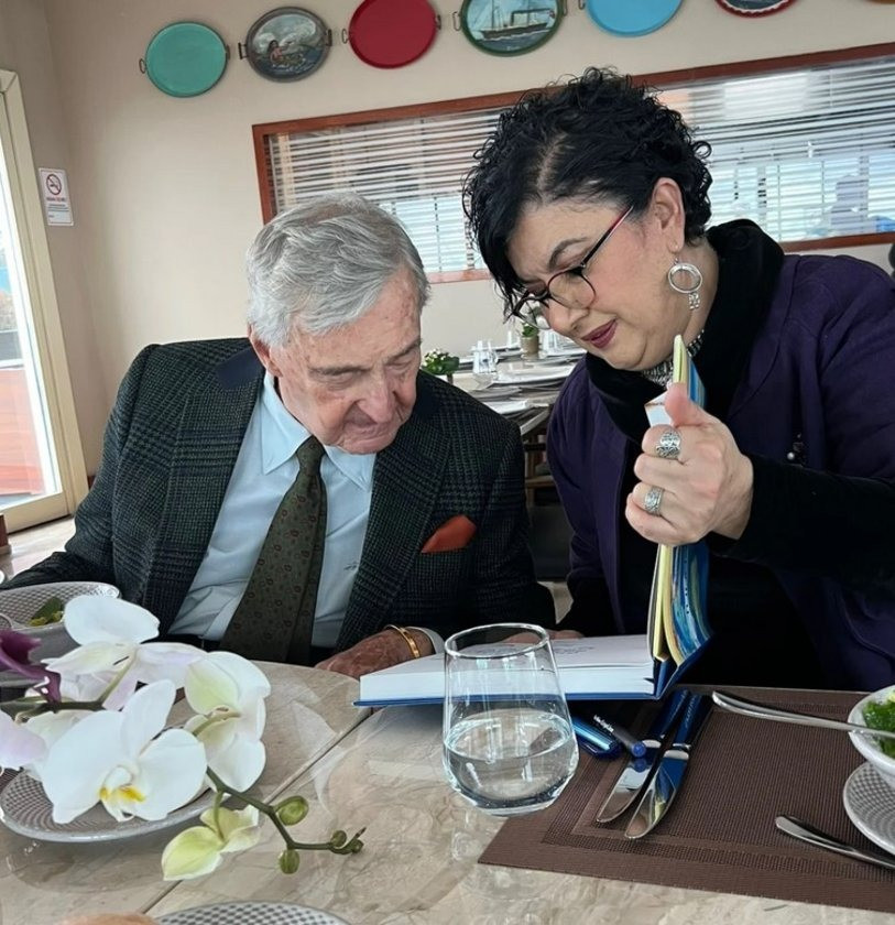 ankara ziyareti devam eden rahmi koc koleksiyonuna yeni bir tablo ekledi 0 B4mIu9zX