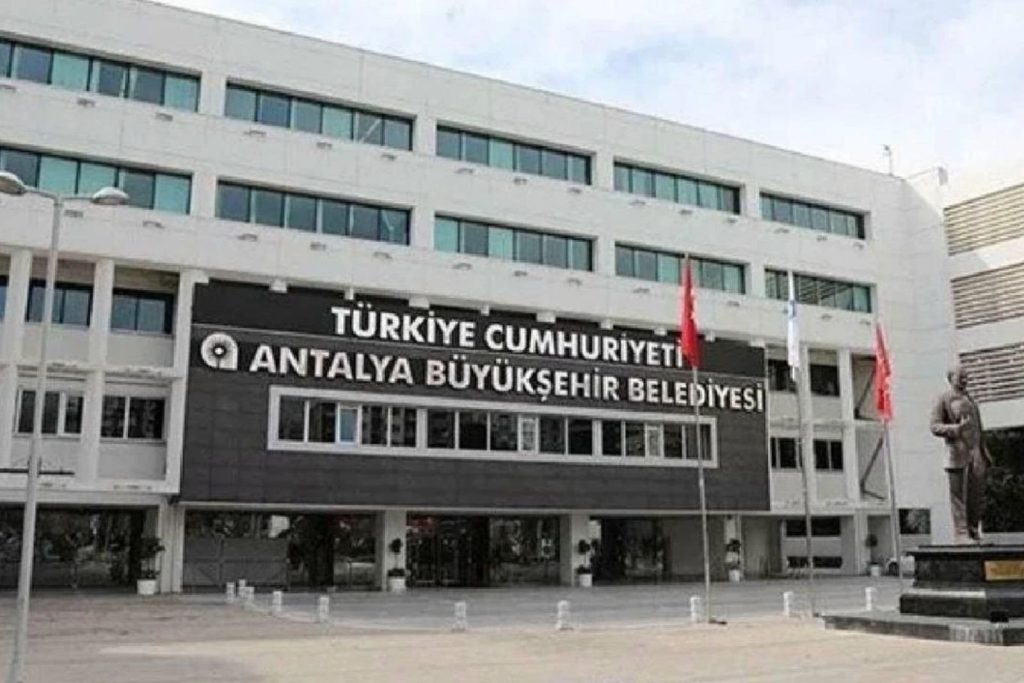 antalya buyuksehir belediyesine yeni operasyon 14 supheli gozaltinda dZW9N6F3