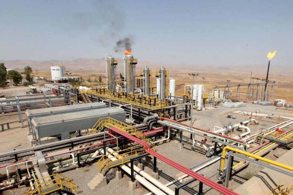 ceyhana da petrol sevk eden irak kuzey petrol sirketinin ust duzey yoneticilerinden biri muteahhitten DATRpV8j