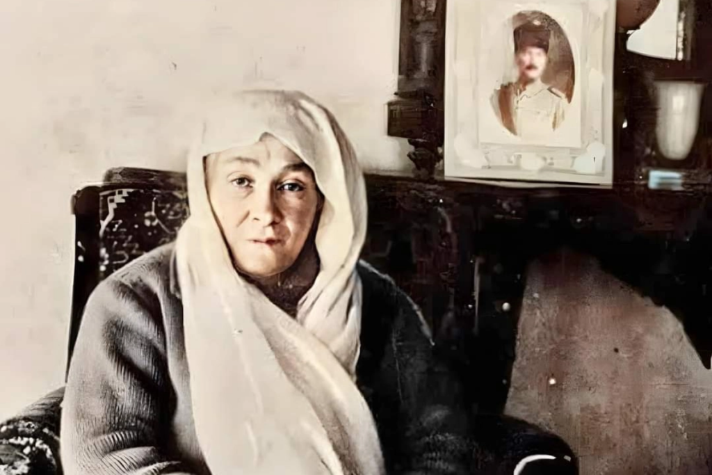 chp genel baskani ozel ataturkun annesi zubeyde hanimi vefatinin 103uncu yilinda andi Rlfxs55Z