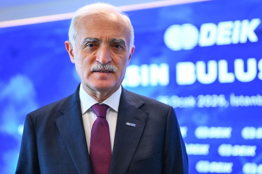 deik baskani nail olpak reform yili vurgusunun is dunyasinin beklentilerine pozitif katki saglayacagini belirtti knLYfC7P