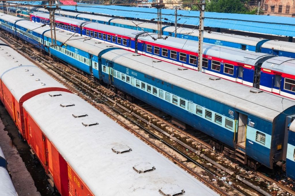 demir yolu projelerine bu yil 261 milyar 580 milyon lira ayrildi ux18FFqq