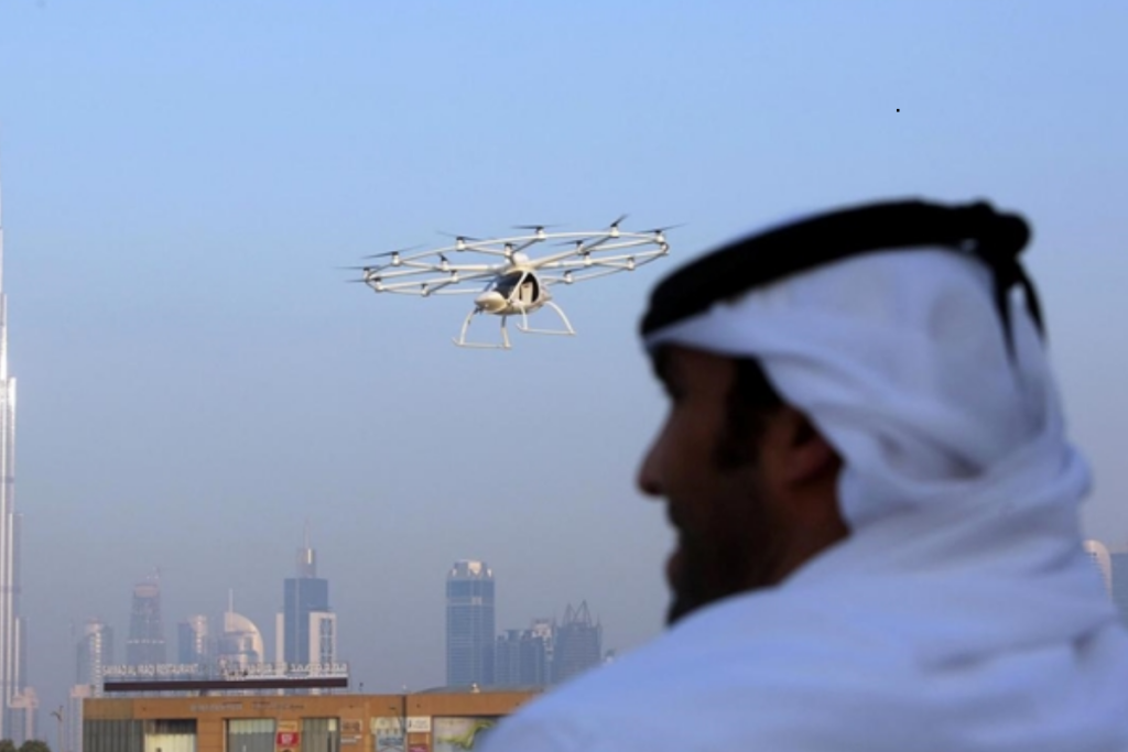 dubai haziran ayinda ilk kez test edilen insansiz drone taksilere ticari faaliyet izni verdi hE9NaRHv