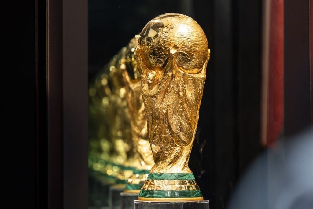 dunya kupasi icin abd meksika ve kanadada oynanacak maclara 33 gunde 500 milyonu asan nSlOLVqq