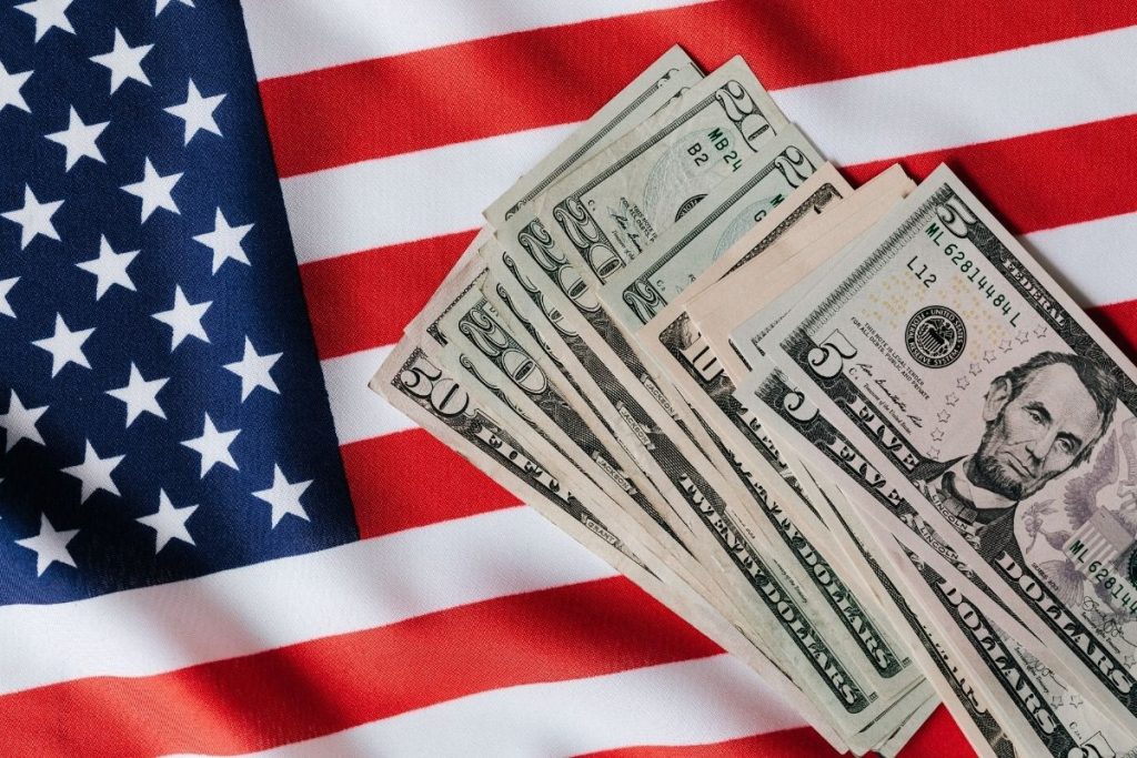 ecb uyesi villeroy abd politikalarinin dolara guveni zayiflattigini soyledi i5CcQGAl