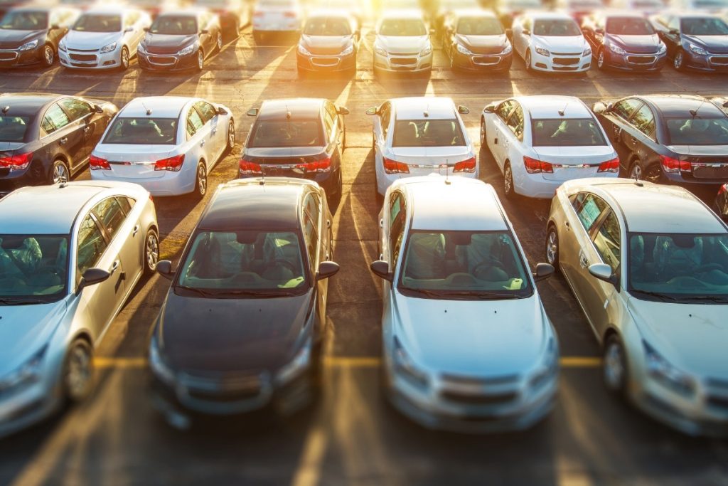 fiyat artislari enflasyonun altinda kaldi ikinci el otomobil satislari 2025te tarihi zirveye cikti gNy64xm7