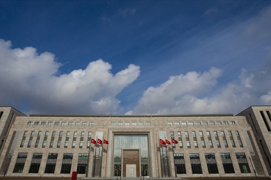 ibrahim kalin milli istihbarat teskilatinin 99uncu kurulus yildonumu icin bir yazi kaleme aldi Y2khd5Hx