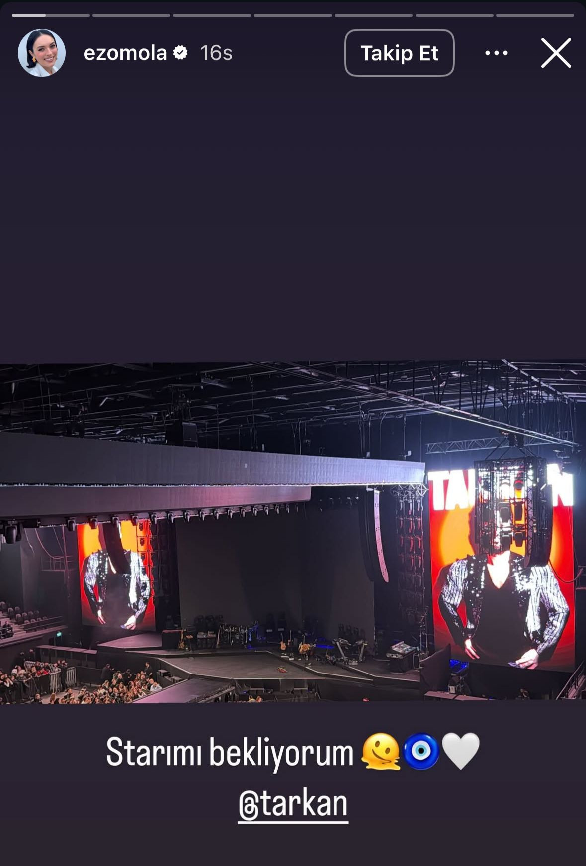 istanbul sosyetesi tarkan konserinde bulustu unlu isimler volkswagen arenaya akin etti 2 lciEGFRt