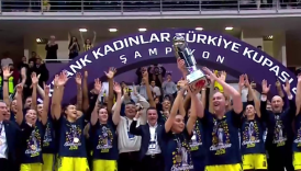 kadin basketbolunda turkiye kupasinin sampiyonu galatasarayi maglup eden fenerbahce oldu zBJy7h1P
