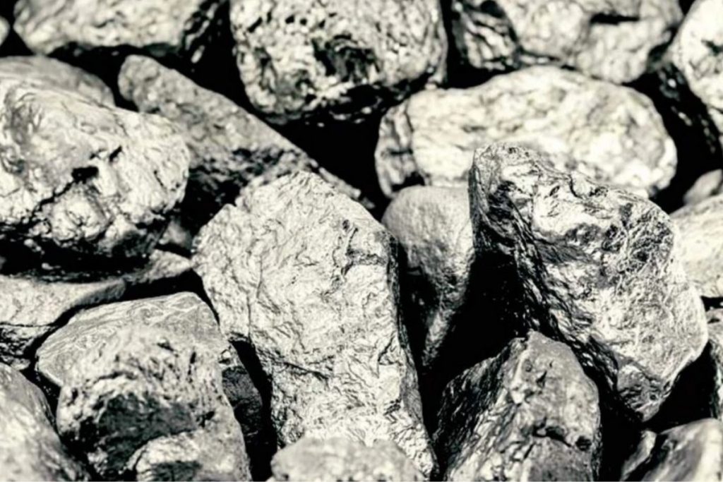 kalay fiyatlari bir haftada yuzde 20 yukselerek 53 bin dolarin uzerine cikti wyHzKUel