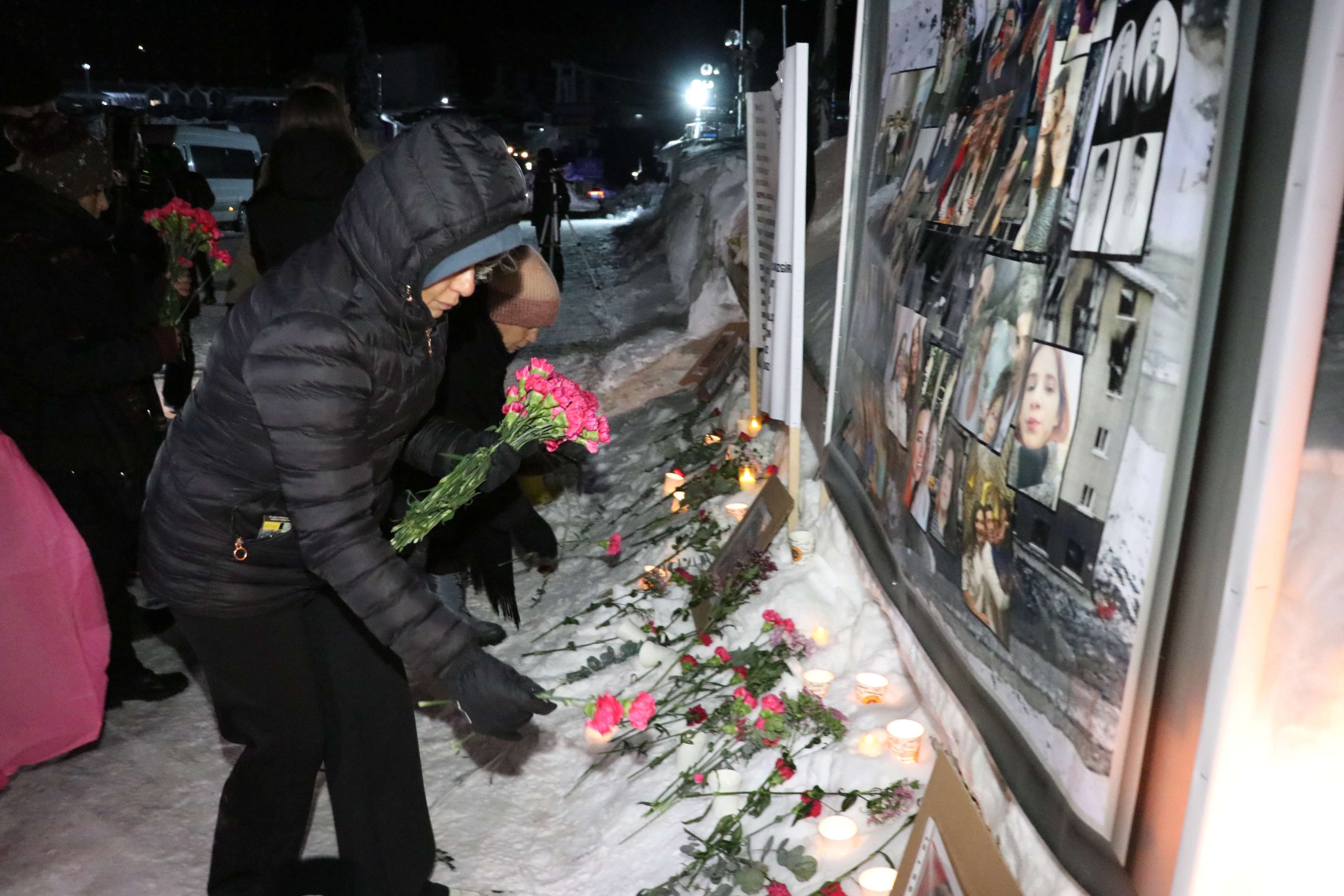 kartalkayadaki grand kartal otel yangininin acisi hala taze dun gece hayatini kaybedenler anildi 0 RlaFBVH8