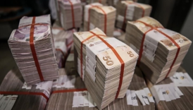 kkmde dusus surerken toplam bakiye 5 milyar tl sinirina dayandi OPxiIUwZ