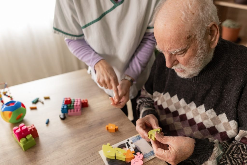 kronik susuzluk yaslilarda bilissel fonksiyonlari bozarak demansa zemin hazirlayabiliyor Zue4JLje