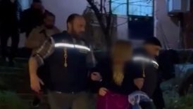 kutahya polisi 216 yil kesinlesmis hapis cezasi bulunan firari kadin hukumluyu istanbulda yakaladi MTfv6g55