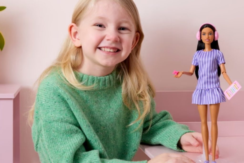 mattelin kapsayicilik vizyonunda ilk otizmli barbie bebek 5IFR7ZyT