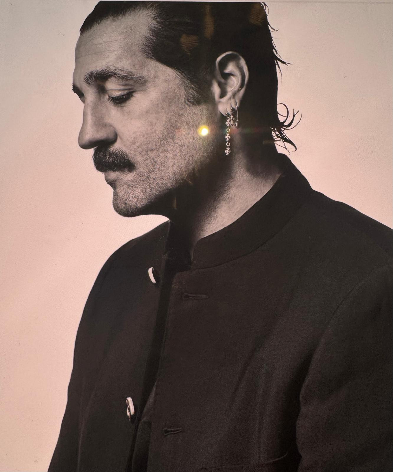 milanonun en cool turk tasarimcisi umit benandan 243 parca elbise 97 pijama alti alan