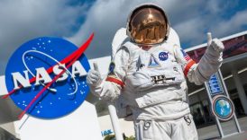 nasa bir astronotun rahatsizlanmasi nedeniyle iss disinda gerceklestirilmesi planlanan uzay yuruyusunu erteledi OadFft3D