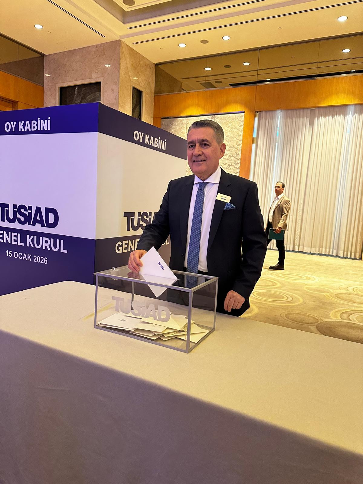 nazim hikmetin dizelerinin damga vurdugu bir patronlar kulubu tusiadin genel kurulundan notlar 7