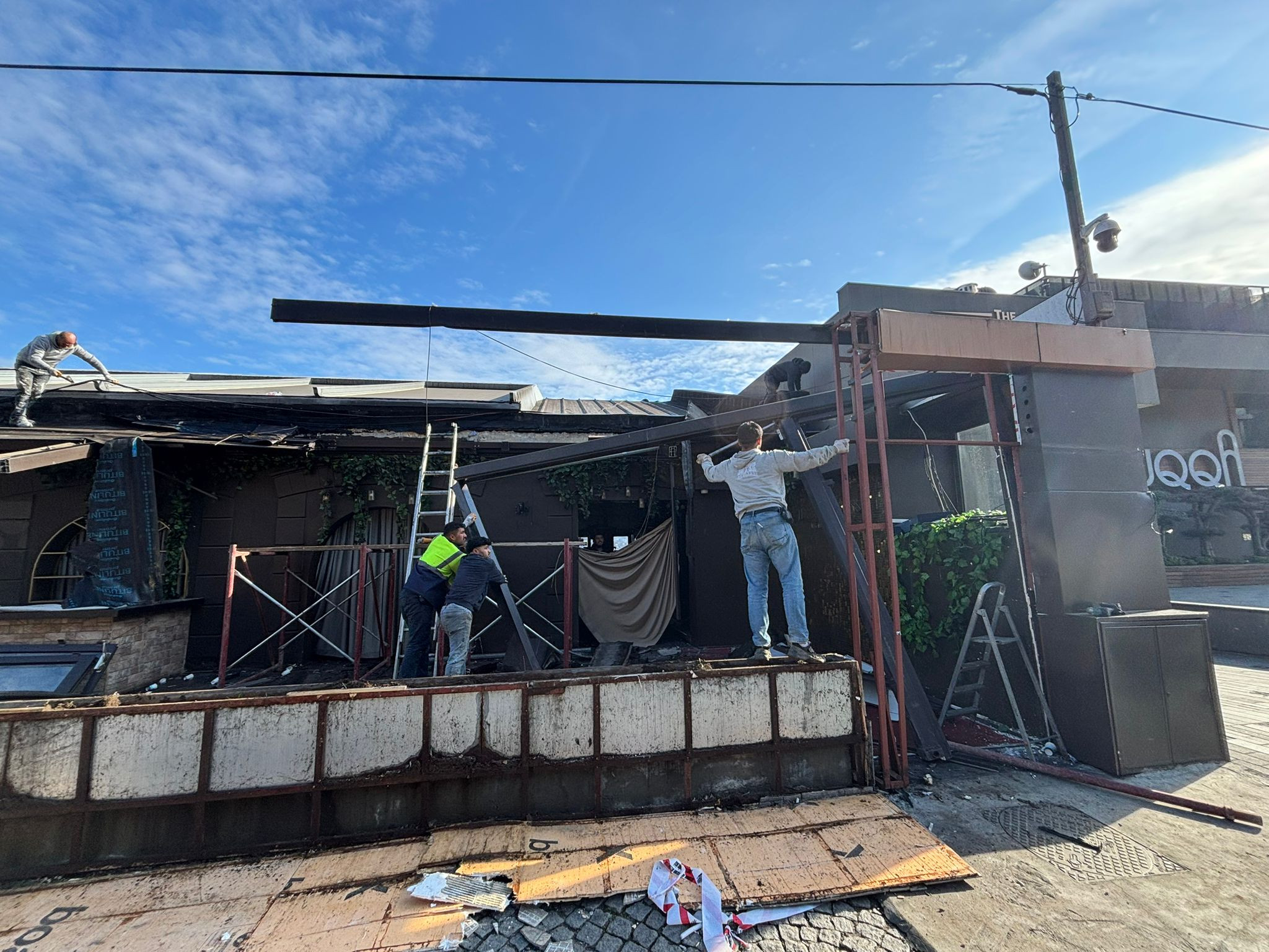 oligark istanbul adli isletmenin kacak kisimlari yikildi 0 zt1BdLfz