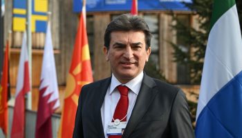 oyak genel muduru muratyalcintastan davosta turkiye ekonomisi sozleri rYkeJvIz