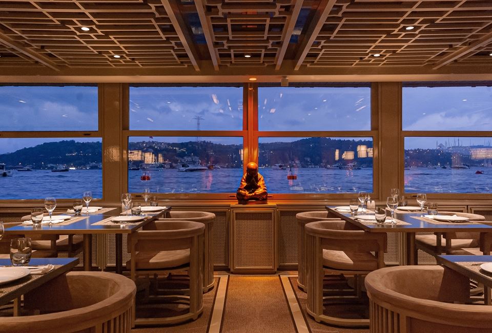 pd yazari elif yildiz harmankaya bir zamanlar ipekli odalarinda istanbulun asaletini yansitan bebek otelini LGfUBh77