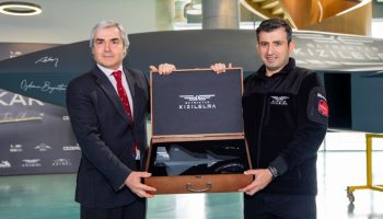 portekiz savunma bakani melo baykari ziyaret etti turk sihalarindan ovguyle bahsetti kkXy4F5k