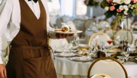 restoranlarda kuver ve servis ucretleri faturanin yuzde 30una kadar cikti a239hlBq