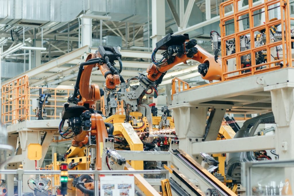 rusya is gucu acigi nedeniyle devlet sirketlerini karanlik fabrikalara yonlendiriyor NTgv1cL6