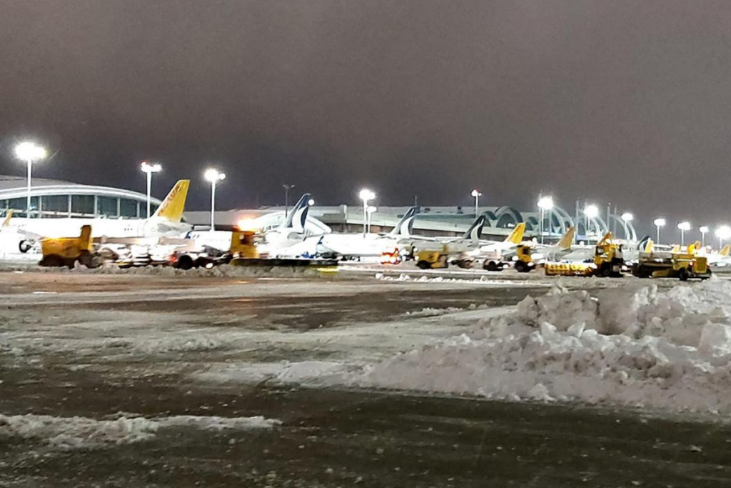 sabiha gokcen havalimaninda bugun ve yarin her 10 ucustan biri iptal edilecek OuQy2Qxc