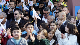 sadettin saran adanada okul ziyaret etti butun cocuklari fenerbahceli yapacagiz dedi nhlvmt4S