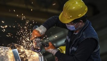 sanayi uretim endeksi kasim 2025te aylik yuzde 25 yillik yuzde 24 artti XB6W8DcJ