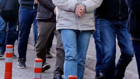 Sıfır faizli kredi yalanıyla dolandırıcılık tuzağı; 10 kişi tutuklandı 6 sifir faizli kredi yalaniyla dolandiricilik tuzagi 10 kisi tutuklandi RIAl9WUW