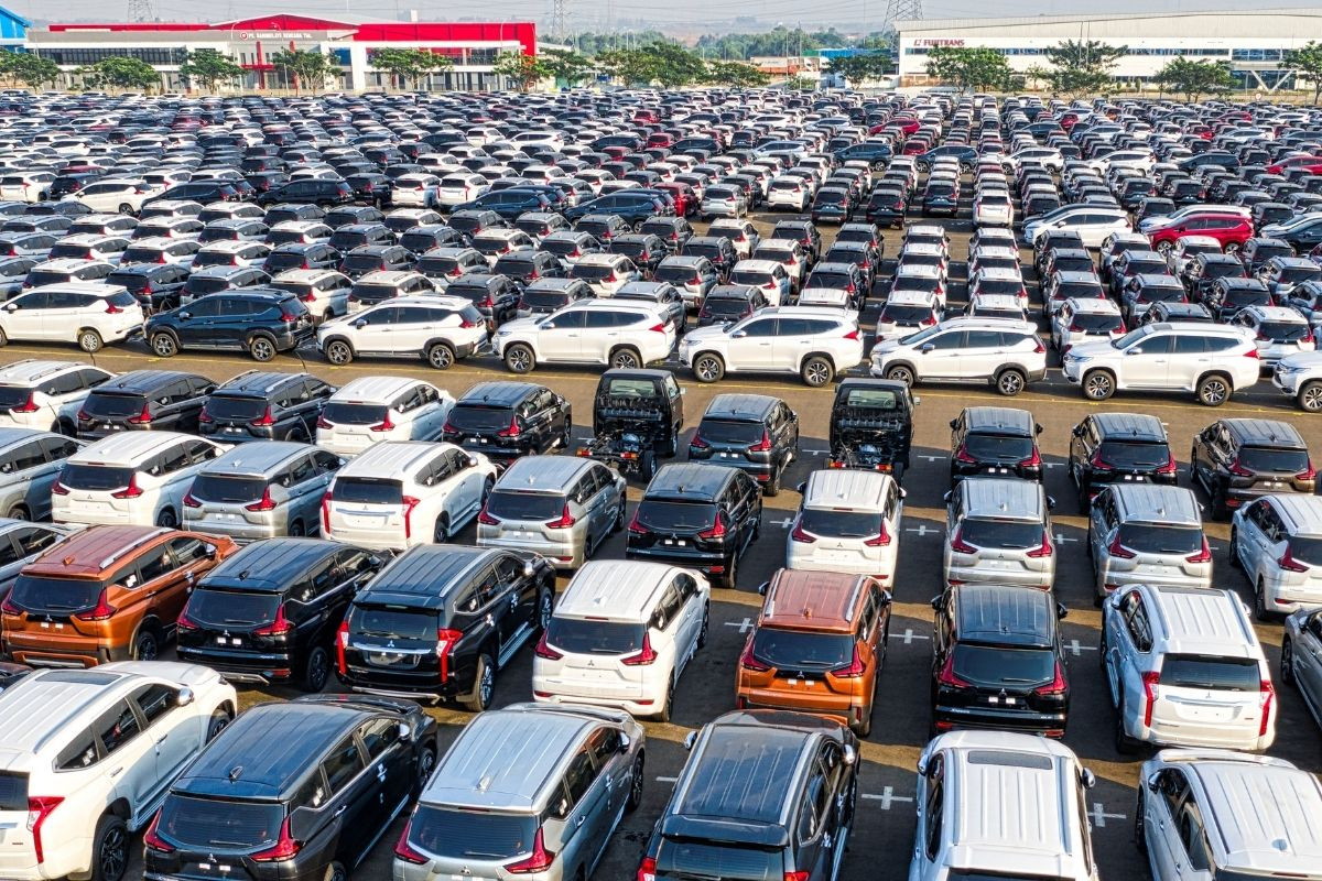 Sıfır otomobil ve hafif ticari araç pazarında tüm zamanların rekoru kırıldı, 1 milyon 368 bin araç satıldı 7 sifir otomobil ve hafif ticari arac pazarinda tum zamanlarin rekoru kirildi 1 milyon 368 CwSA4FTG