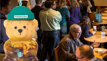 starbucksin ayicik kupasi luks tuketim cilginliginin sembolu oldu iePG2jXA